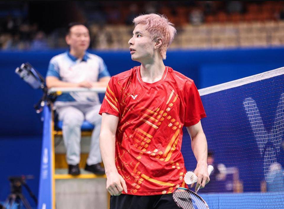 法国队轻取中国队，石宇奇带队取胜