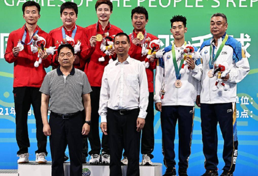 法国队轻取中国队，石宇奇带队取胜