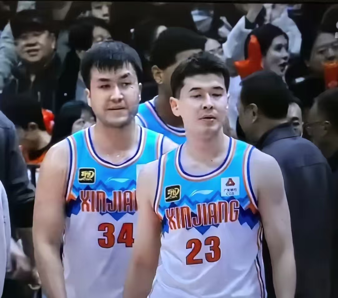 吉林队碾压国王，字母哥惊艳四座