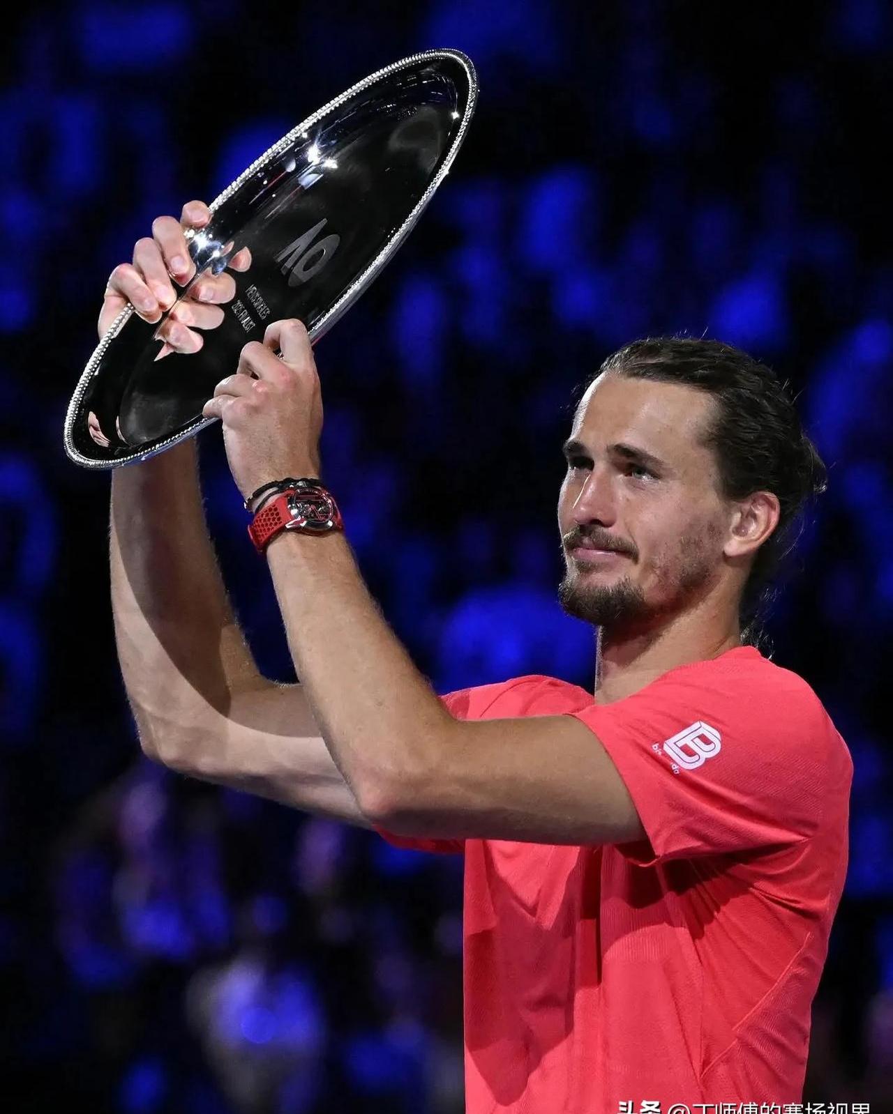 年终总决赛翻盘ATP总决赛，兹维列夫带队取胜