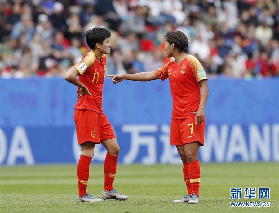 波兰队完胜德国队，梁靖崑扛起全队