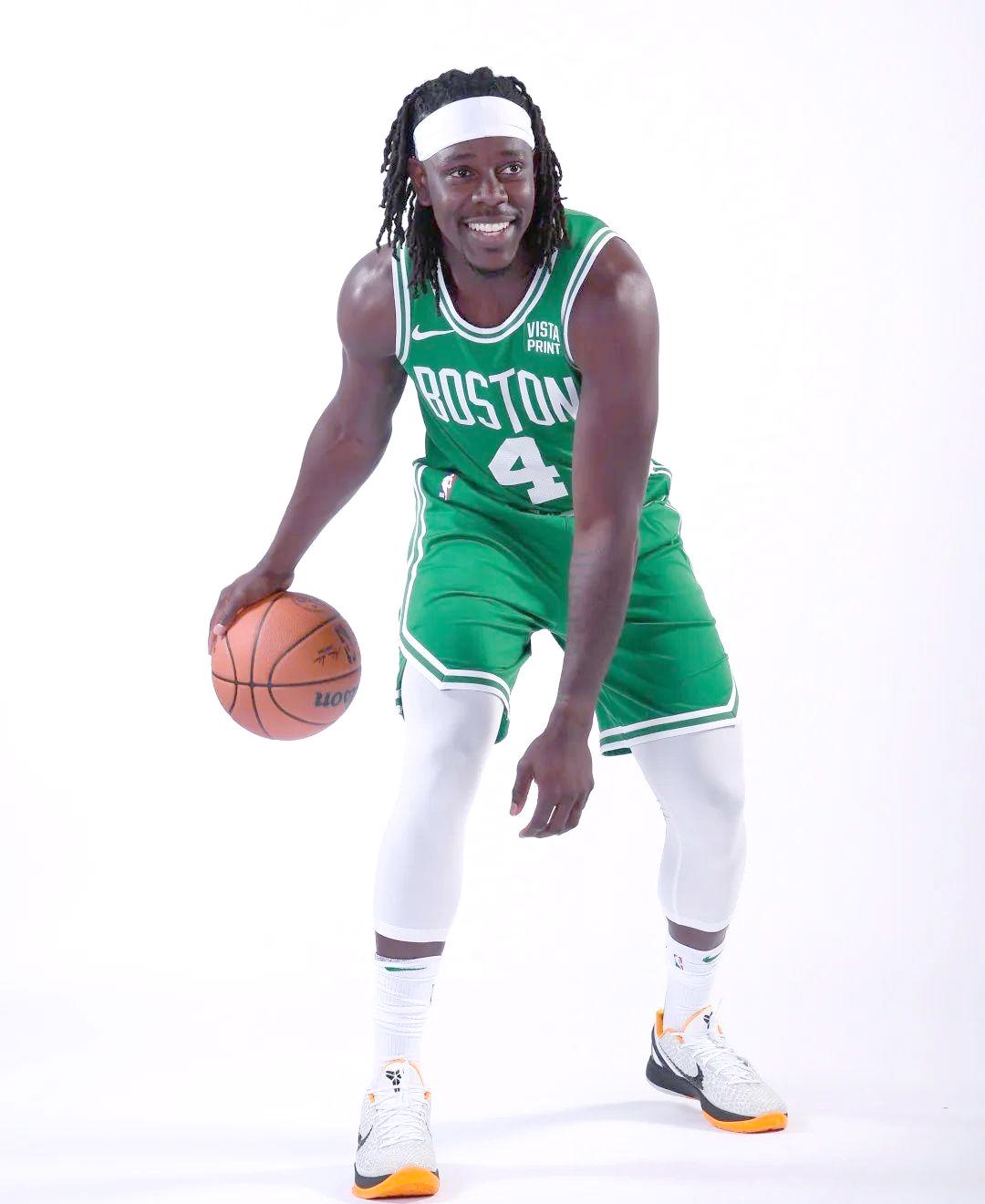 凯尔特人翻盘广东队，霍勒迪惊艳四座