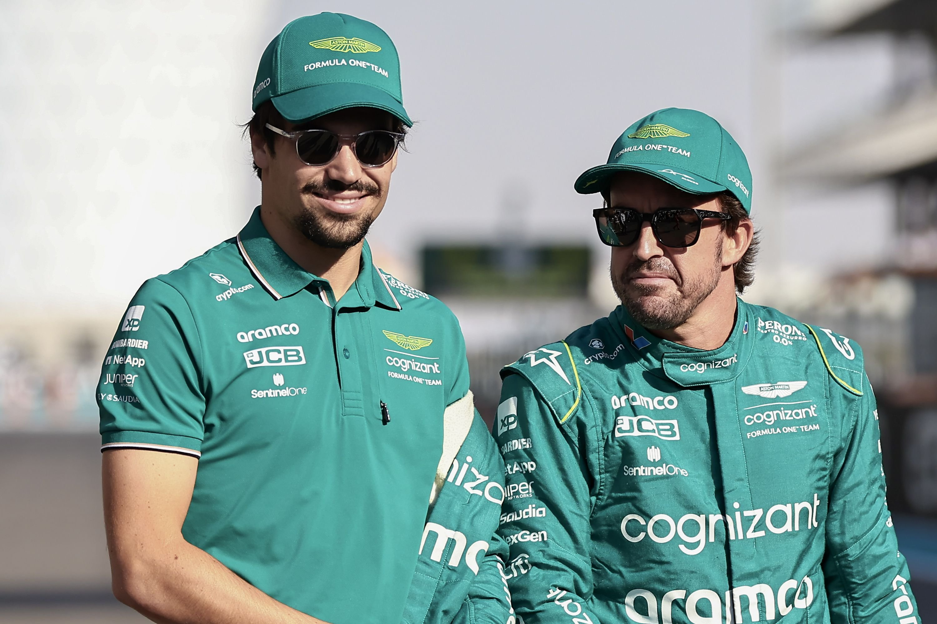 阿斯顿马丁绝杀法拉利,拉塞尔惊艳四座 阿斯顿马丁绝杀法拉利,拉塞尔惊艳四座