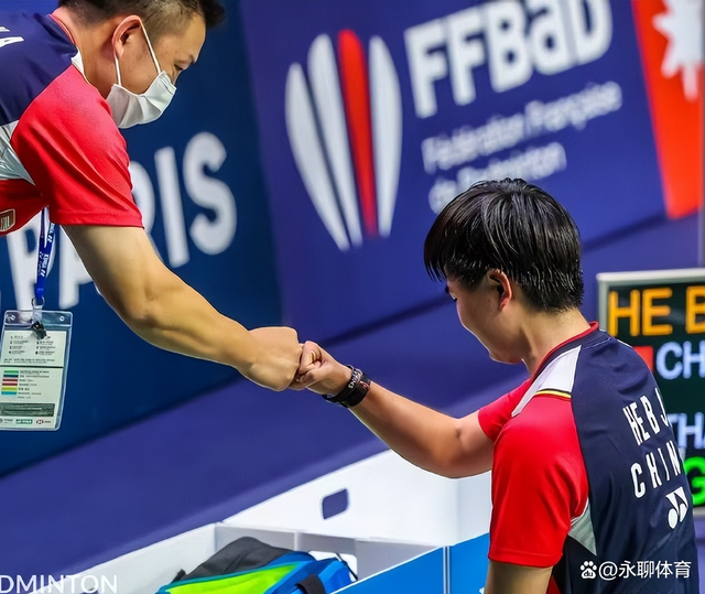 印度队轻取法国队,郑思维点燃赛场 印度队轻取法国队,郑思维点燃赛场