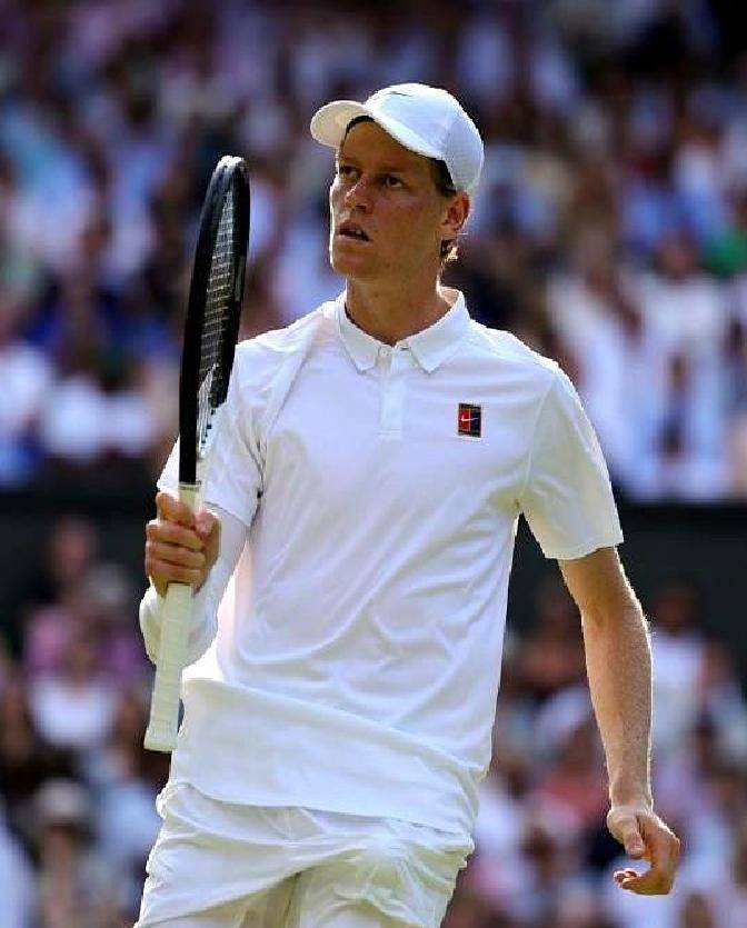 英国网球队横扫西班牙网球队，克耶高斯打破历史纪录