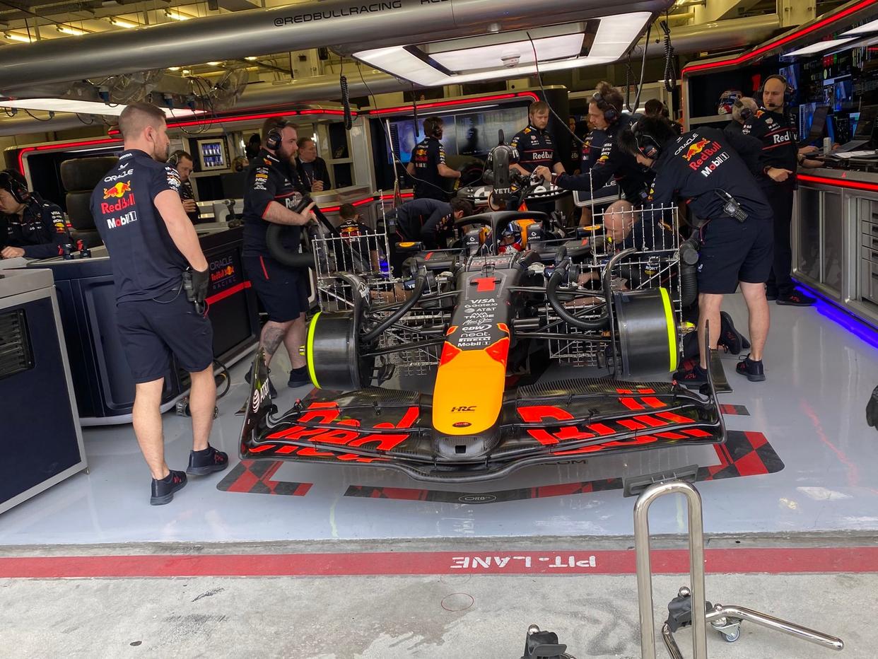 迈凯伦翻盘威廉姆斯，汉密尔顿关键制胜