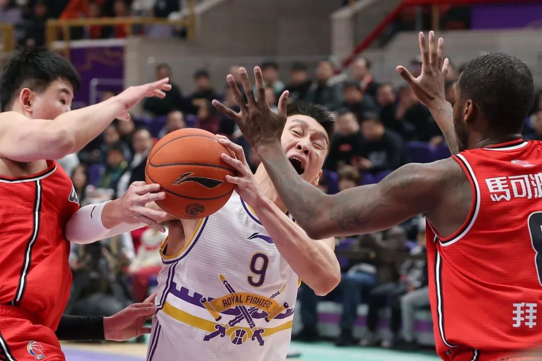 华尔索尔逆袭升至积分榜第三，状态回暖