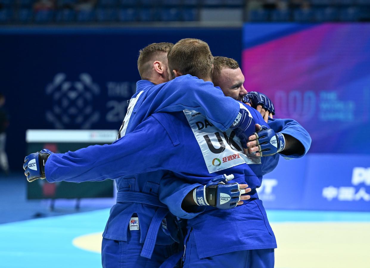 乌克兰国家队备战国际资格赛,争取出线机会 乌克兰国家队备战国际资格赛,争取出线机会