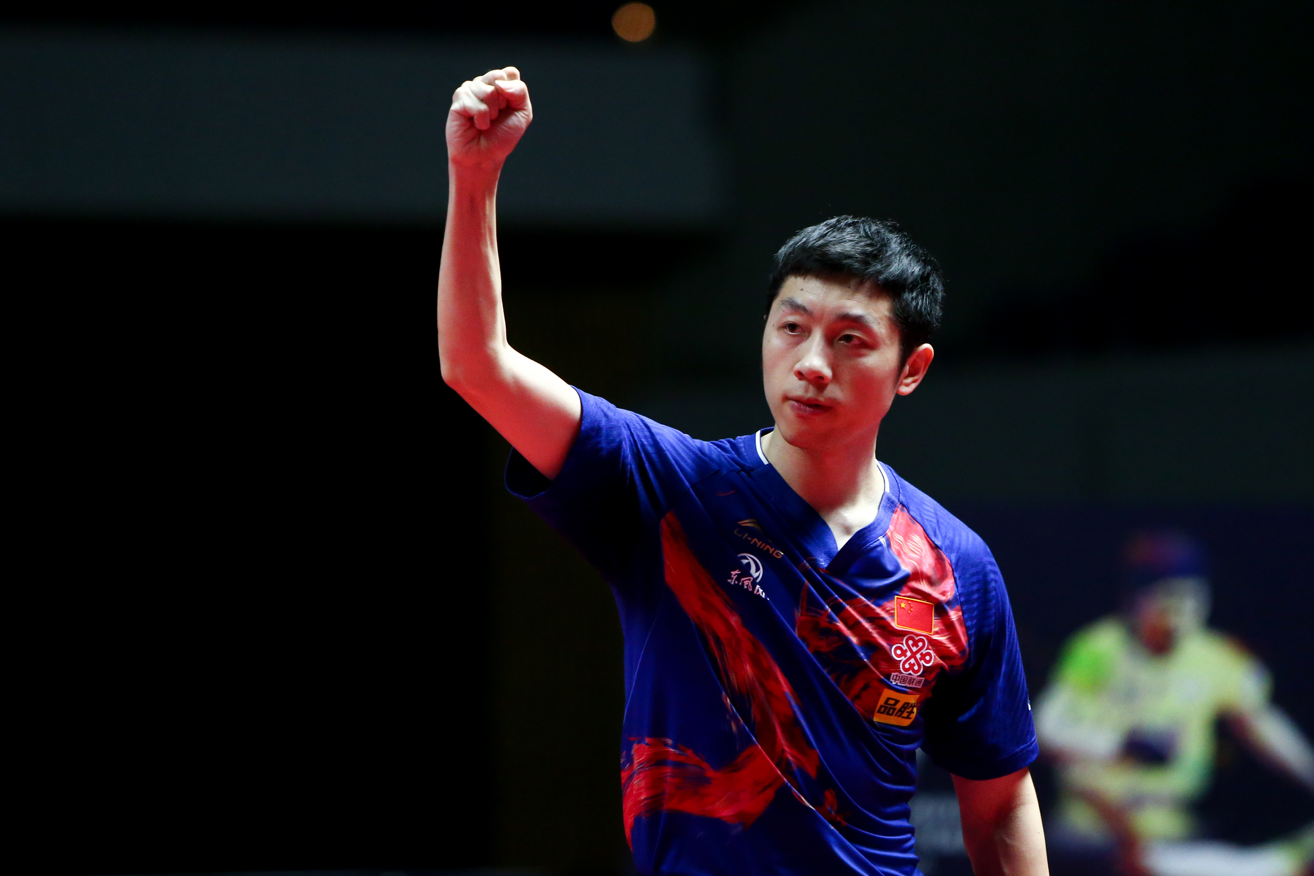 中国乒乓球队绝杀瑞典乒乓球队，许昕惊艳世界