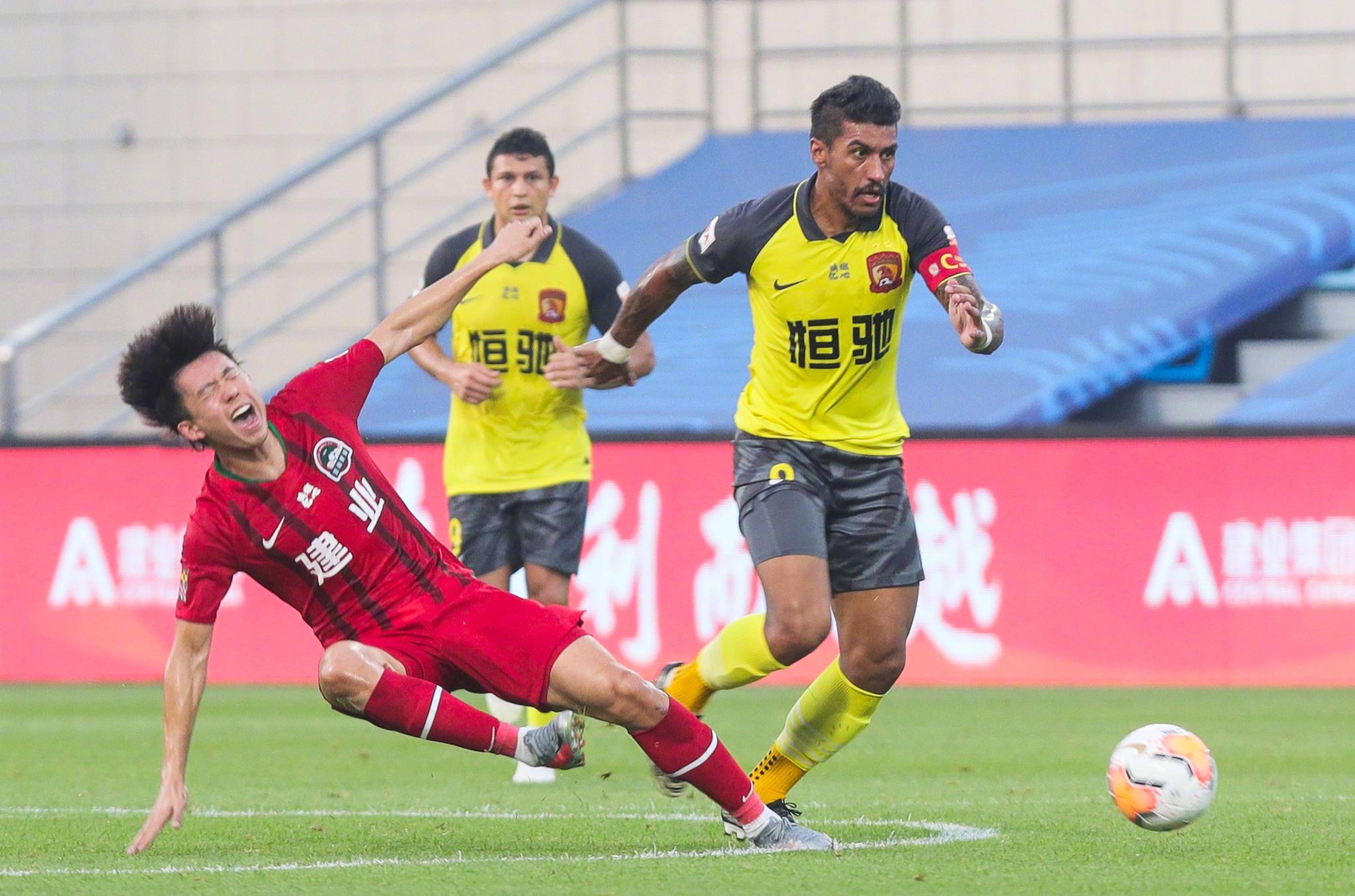 广州恒大不敌江苏苏宁，积分领先度增大