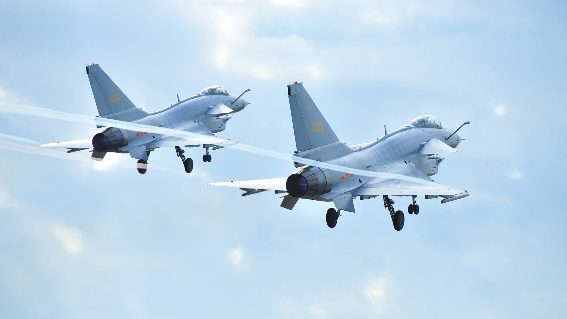 攻防一体！戈麦斯统治全场，澳大利亚力克伊朗强势晋级