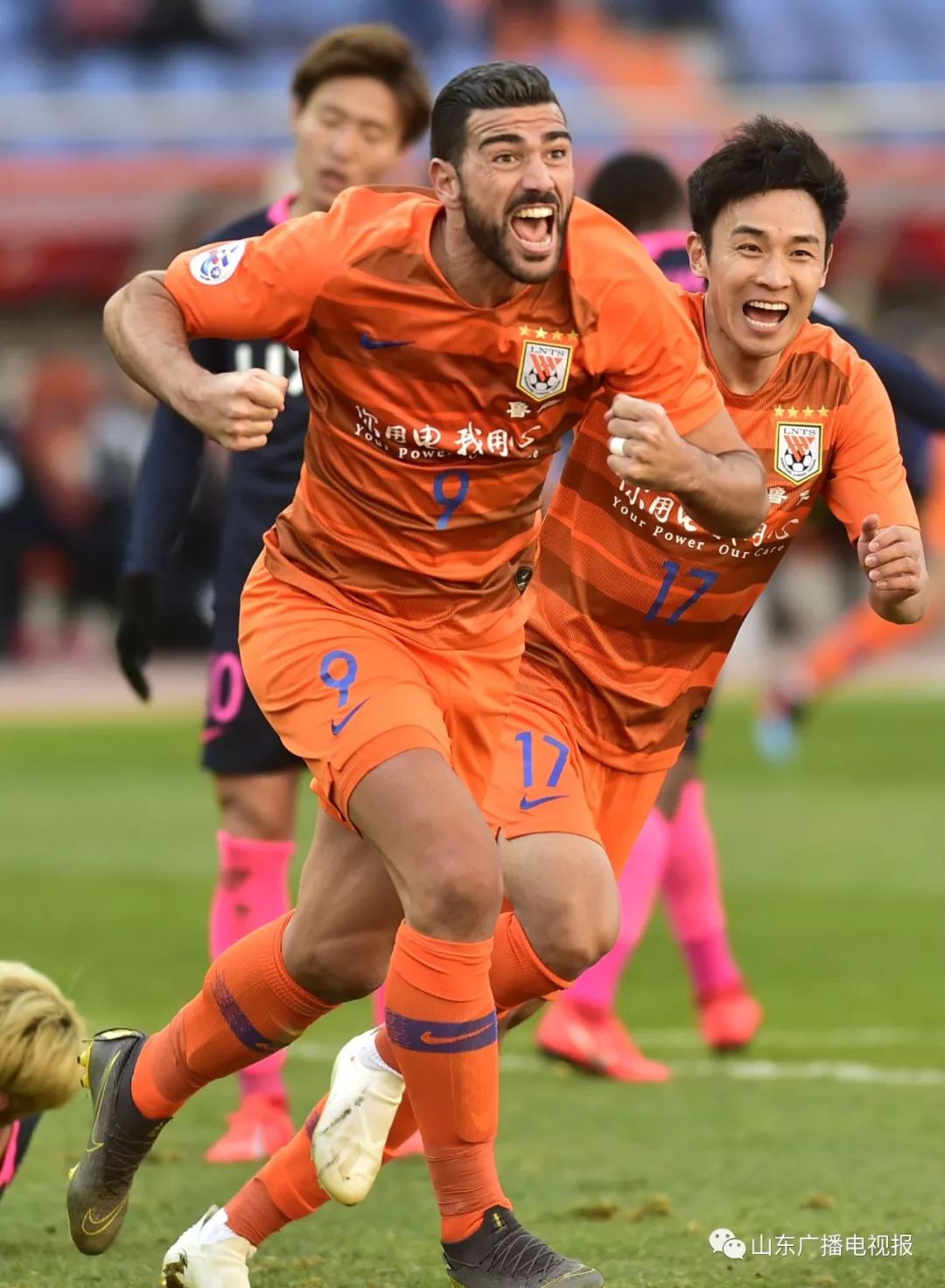 佩莱梅开二度,山东鲁能客场击败重庆斯威,保持冠军梦想 佩莱梅开二度,山东鲁能客场击败重庆斯威,保持冠军梦想