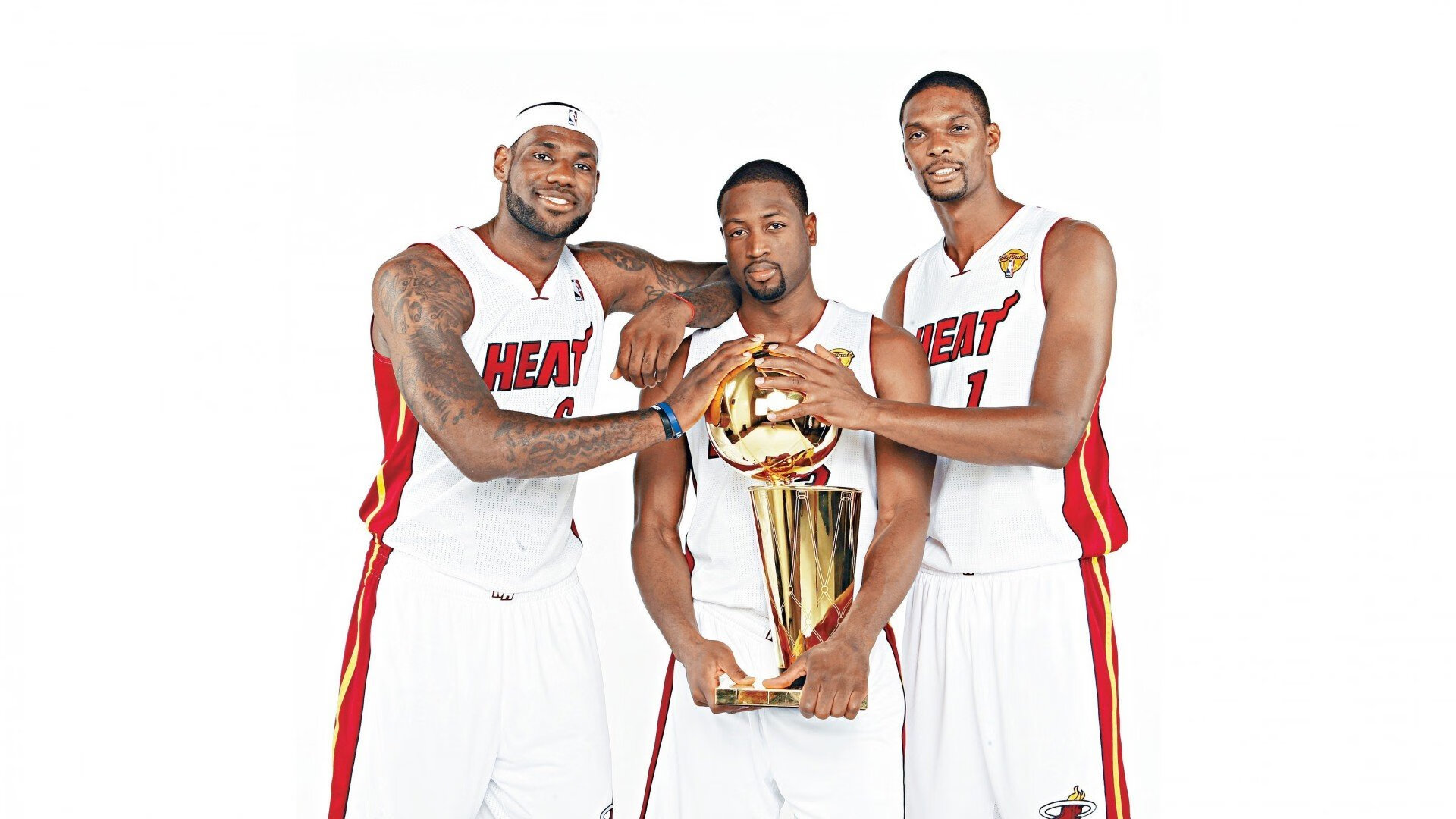 哈利伯顿爆发引领篮网争冠路,关键战胜魔术显冠军相